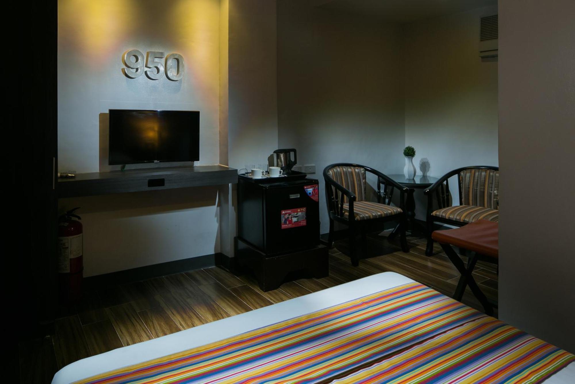 950 Condotel Angeles Dış mekan fotoğraf